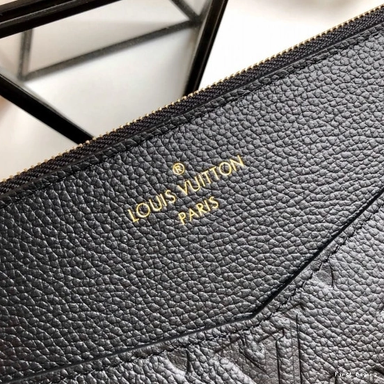 Frstbag ru MÉLANIE LOUIS MM VUITTON POCHETTE 0724